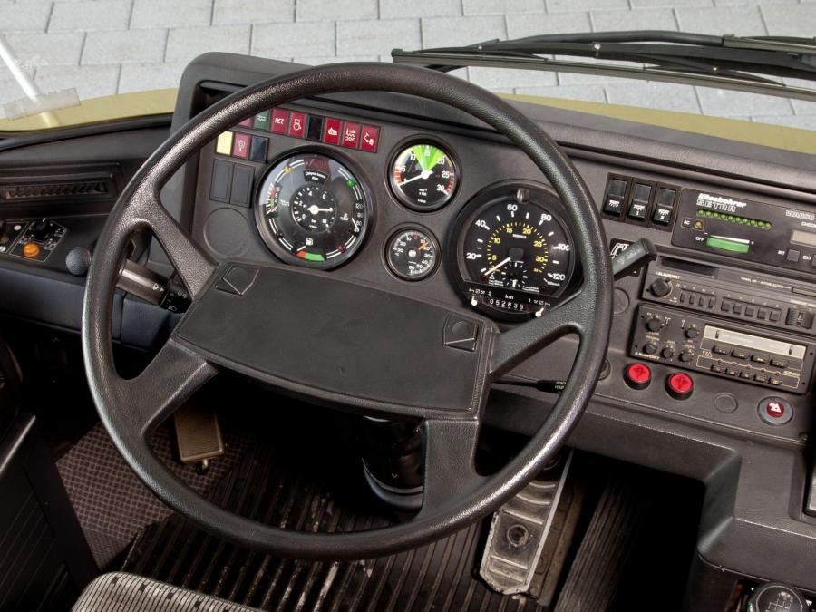  Setra S 120 HD 1988 года  (фото 9 из 12)